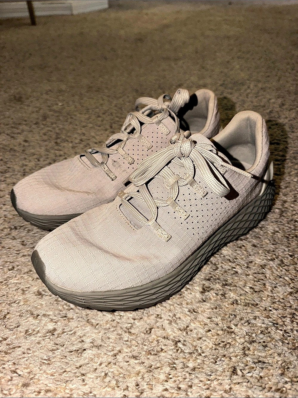 NOBULL Journey 2 Women's Athletic Shoes Cream US 7